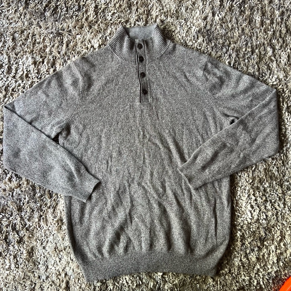 Kinross Cashmere Grey Button Up Sweater